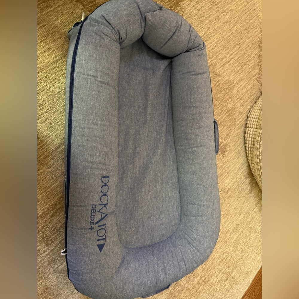 DOCKATOT Deluxe+ Dock Indigo Chambray